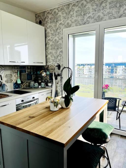 Appartamento Delizioso Bilocale - Stazione Rogoredo, M3, Linate *