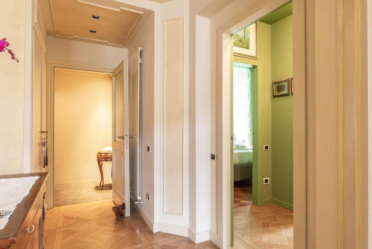 Center Luxury With Balcony *