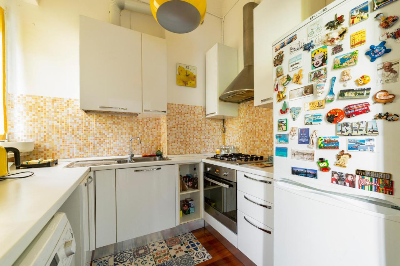 Calvairate Balcony Apartment Milan