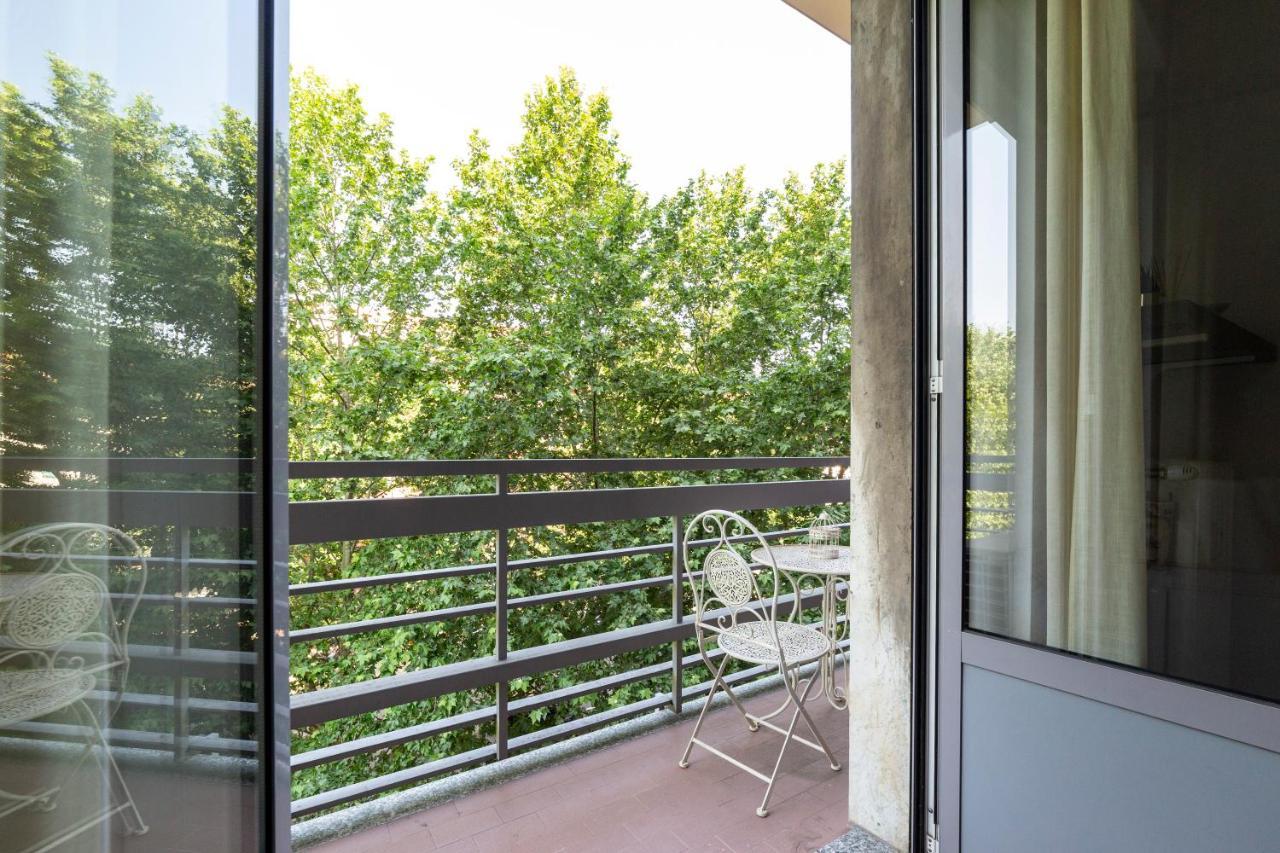 Calvairate Balcony * Milan
