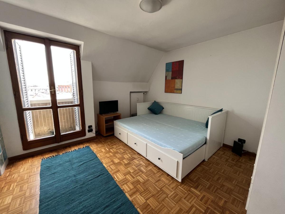 Porta Venezia, Monolocale Con Vista Sui Tetti Apartment Milan