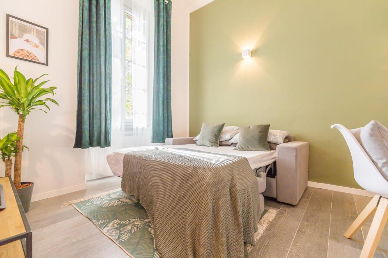 Apartment Duomo-navigli Charming And Modern With Fast Wifi Milan