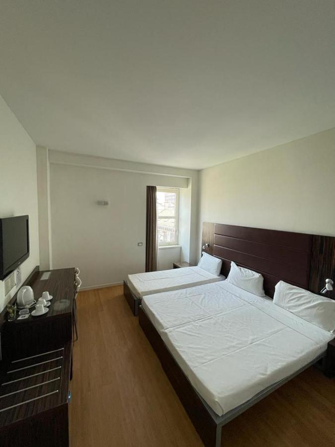 Hotel Ih Milão