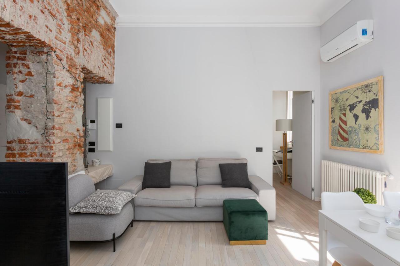 Lovely & Modern In China Town Area - Via Rosmini Apartamento *