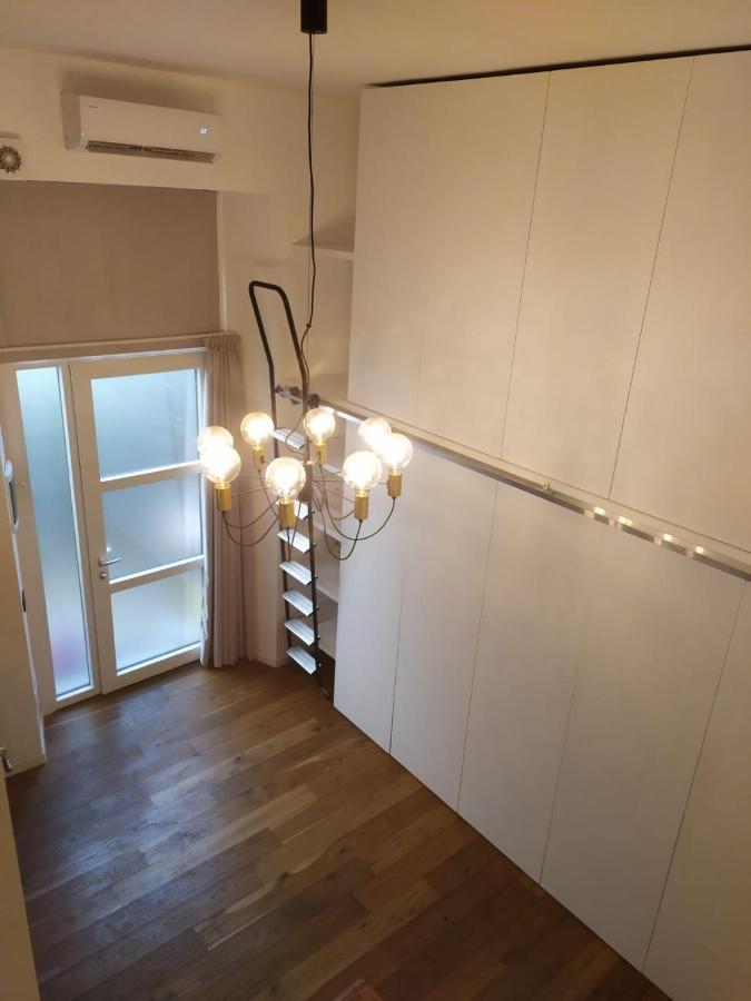 Apartment Via Lecco,