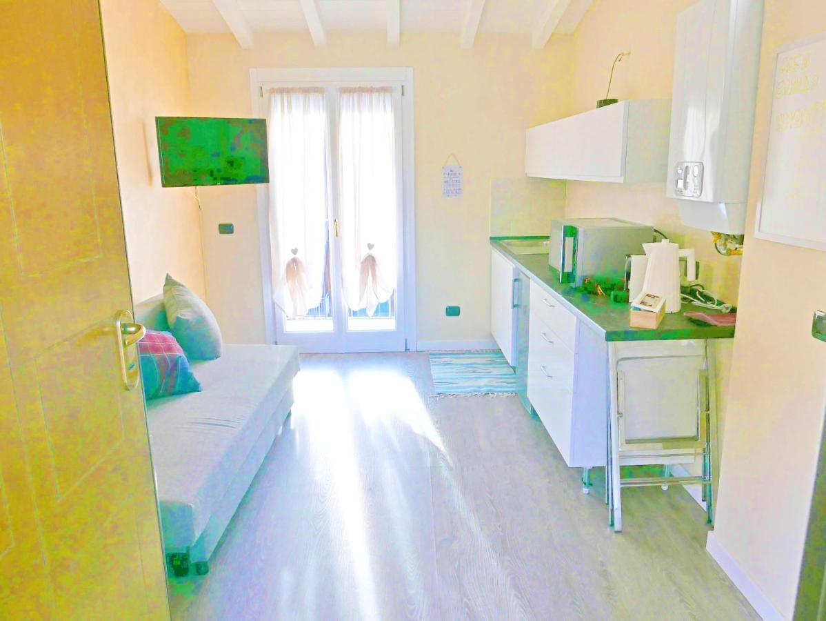 One Bedroom With View Balcony And Wifi At