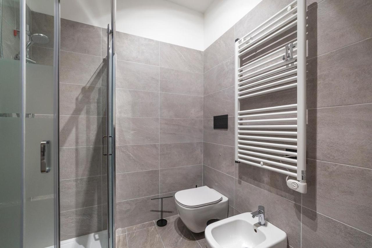 Appartamento Modern Apt With Terrace And Parking!