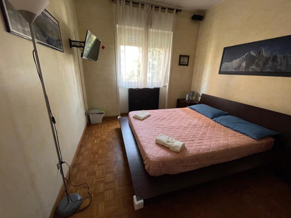 Appartamento Impeccable 3 Bedroom House Up To 6 People 10 Minutes Away From Duomo Milano