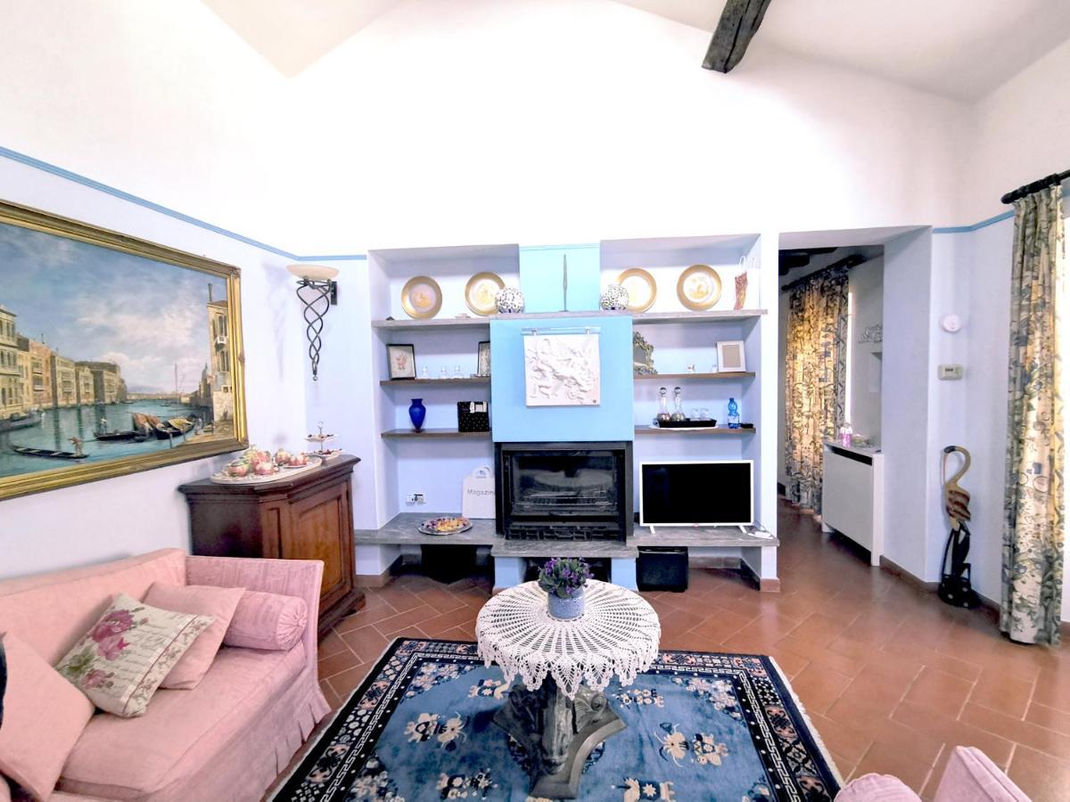 Wonderful Penthouse In The Heart Of Apartment *