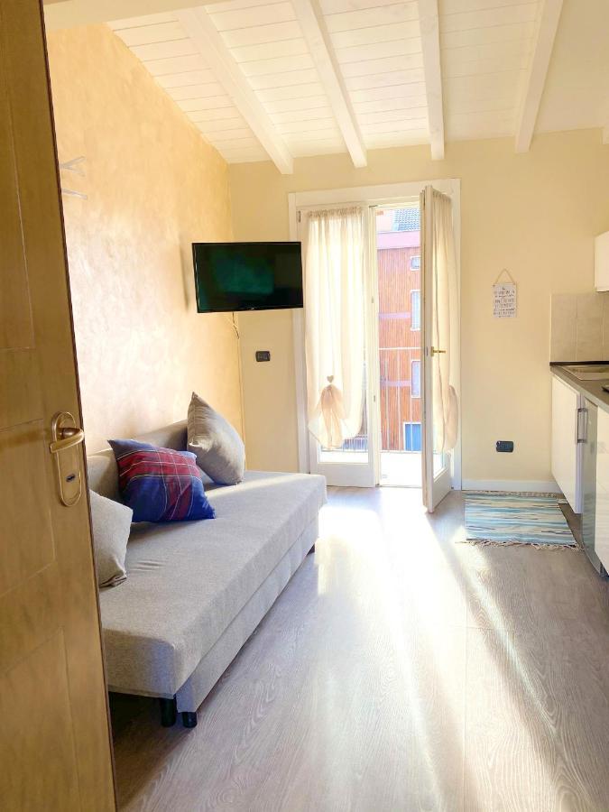 Apartment One Bedroom With View Balcony And Wifi At