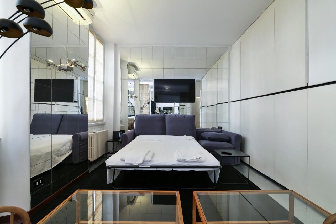 Elegant Corso Venezia Terrace Apt * Milan