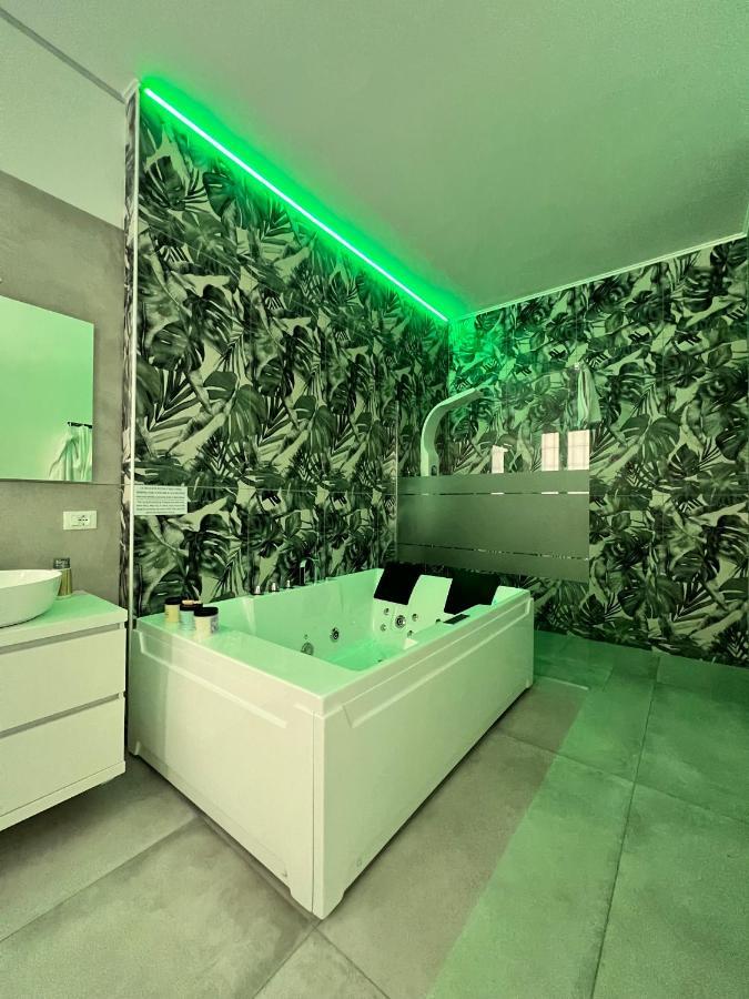 Ca Foscari Harmony Jacuzzi * Milão