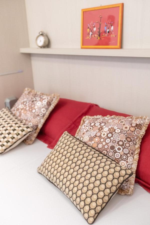 Guest house Household Settembrini Milan