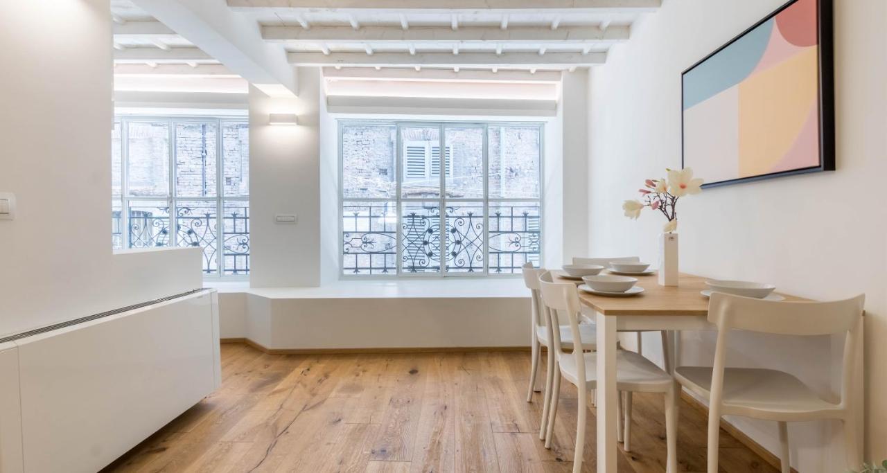 Joivy Fulcorina Apartment Milan