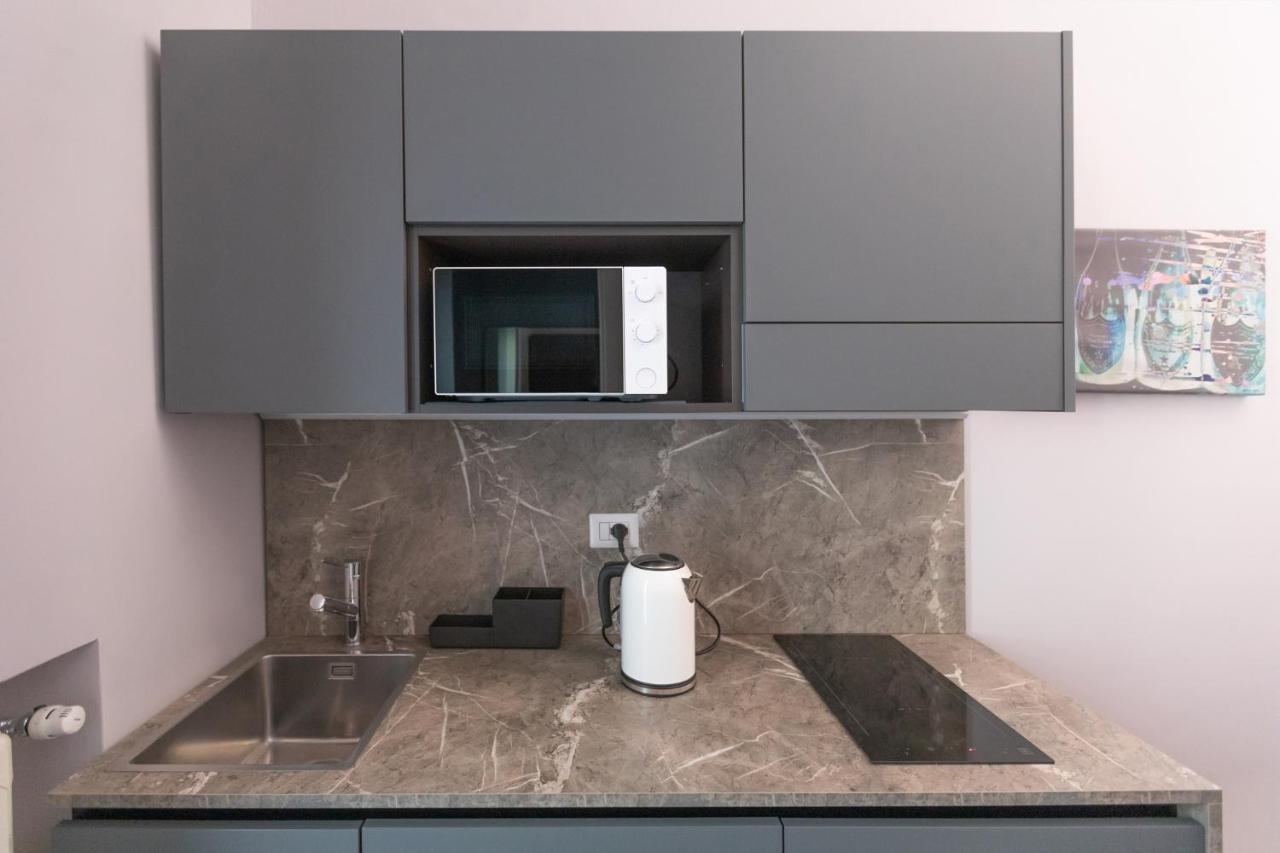 Household Settembrini Milan