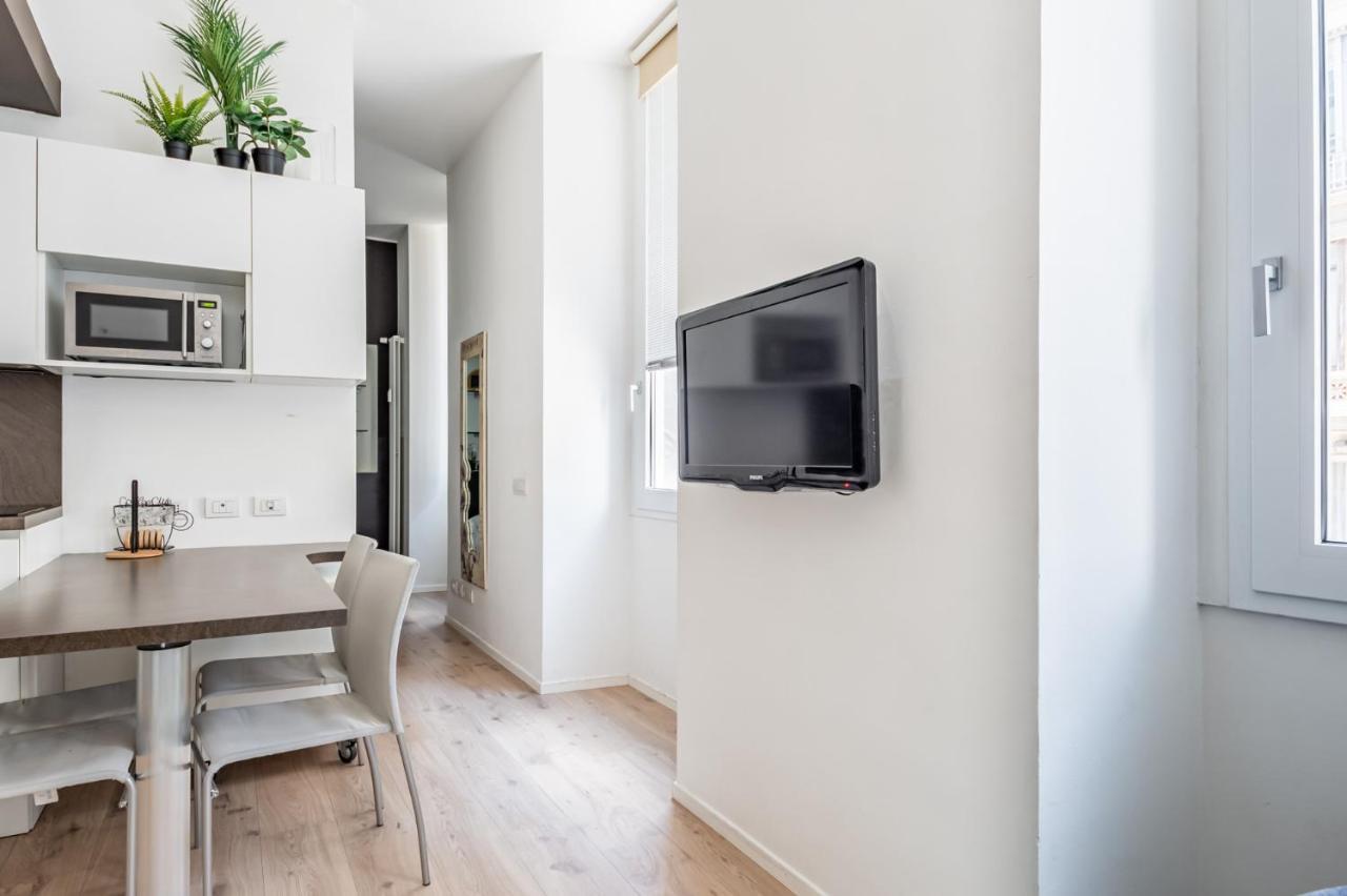 Apartment Amazing Flat In Duomo By Easylife Milan