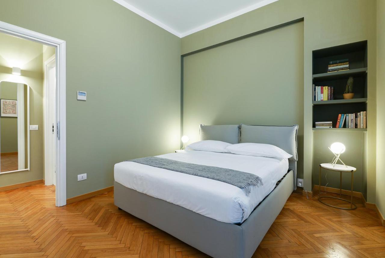 Contempora - Cavallotti 13 - B21 * Milão