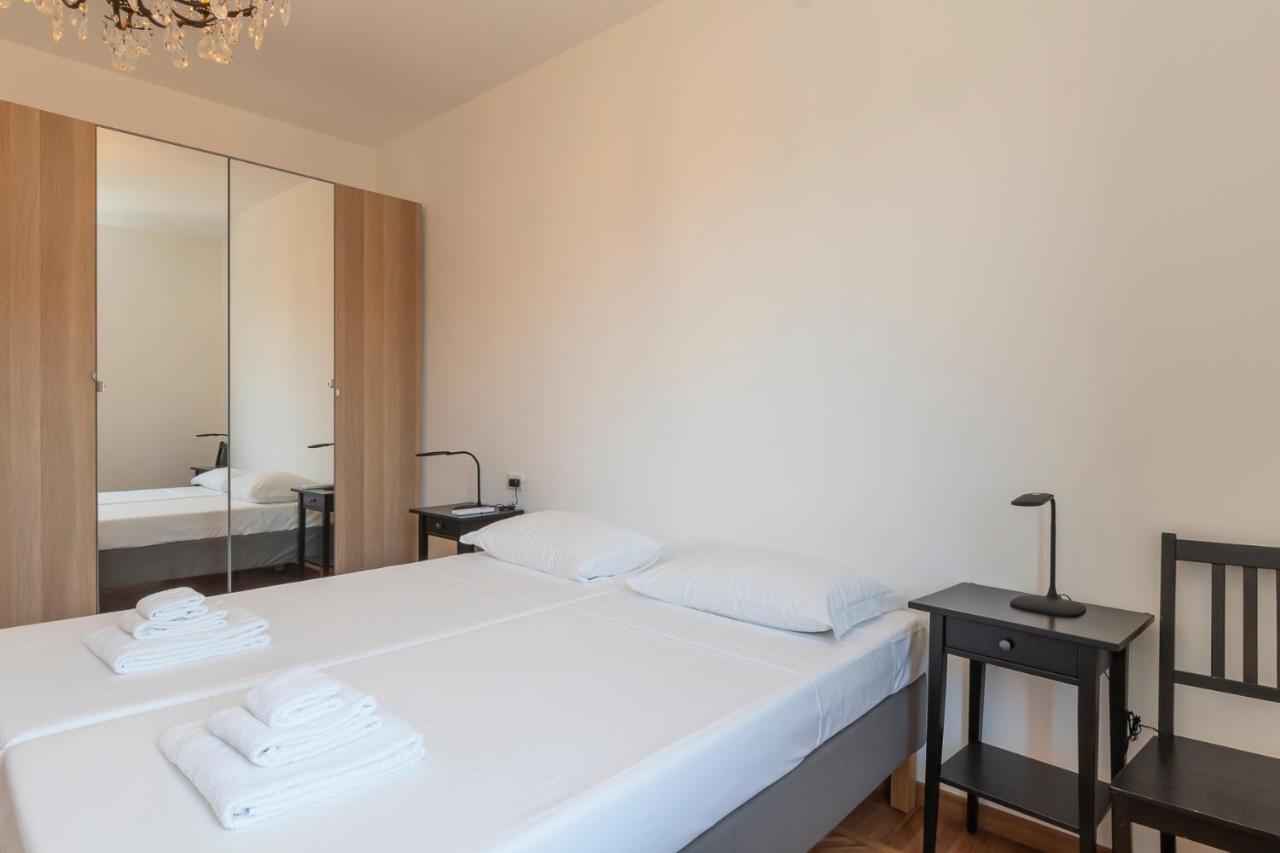 Lario - Ristrutturato Nuovo Centro Isola Apartment