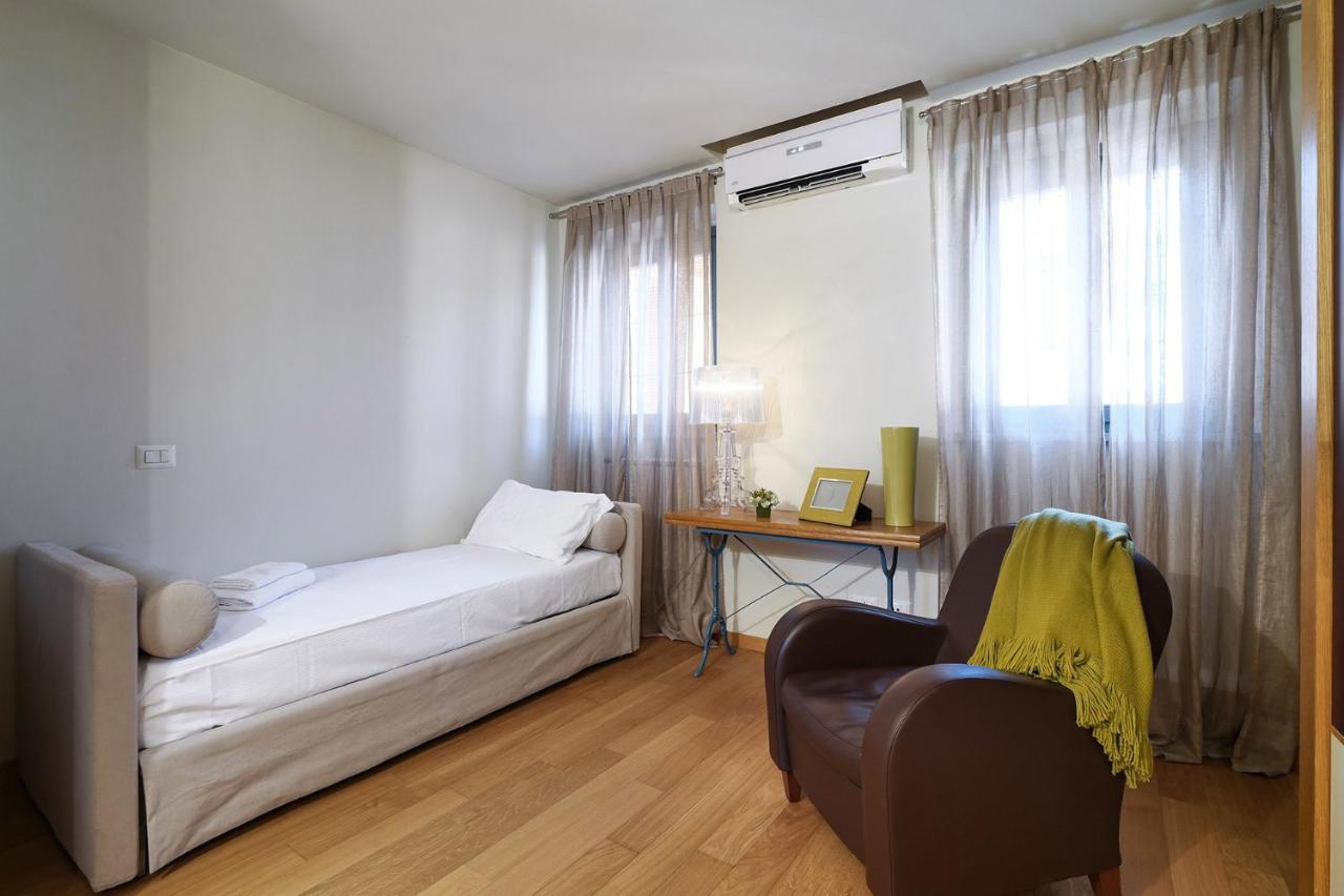 Apartamento Contempora - Fiori Chiari 26 Milão