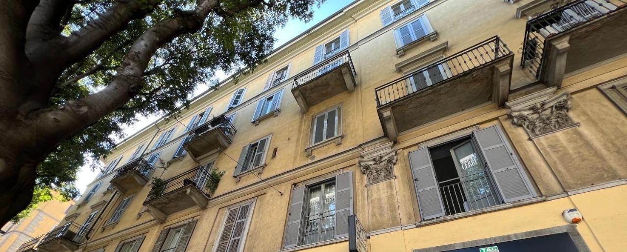 Apartment Arco Della Pace, *