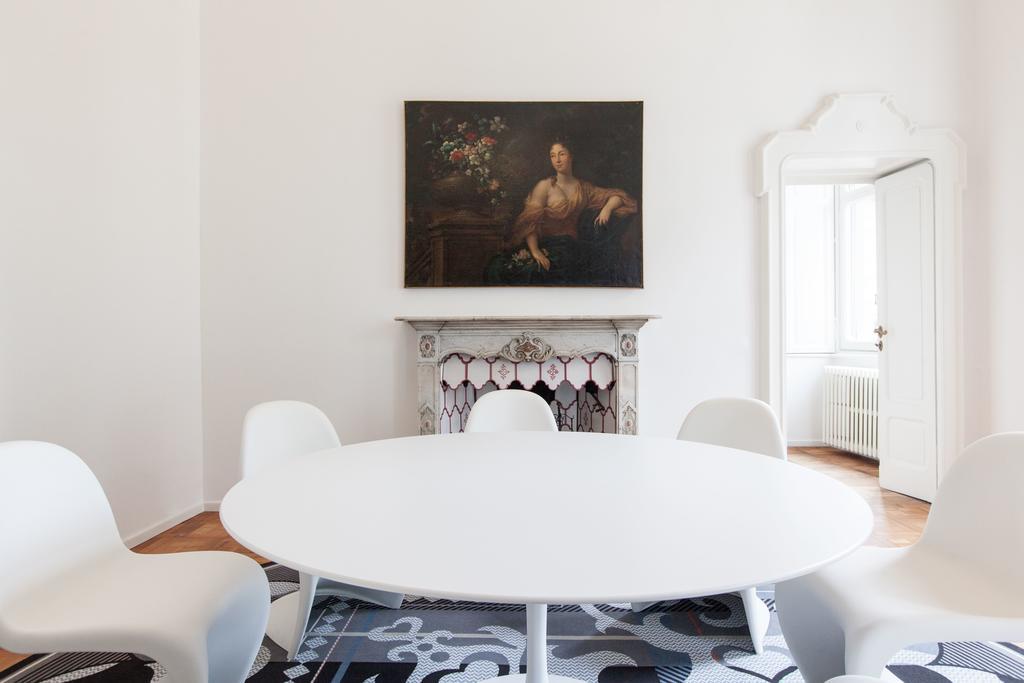 Apartment Della Spiga *