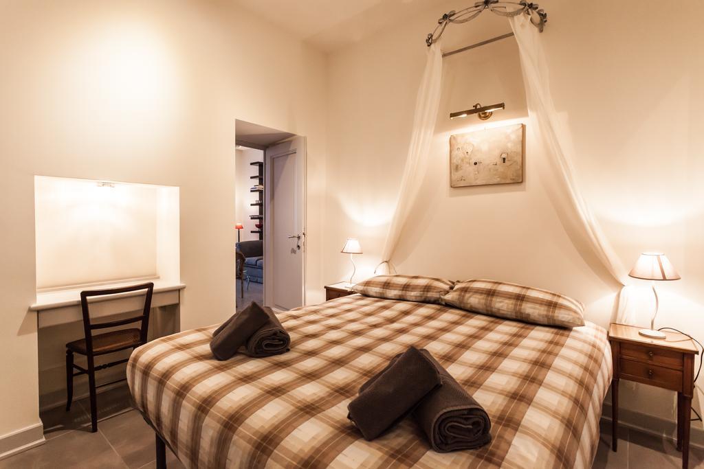 Italianway-monte Nero * Milan
