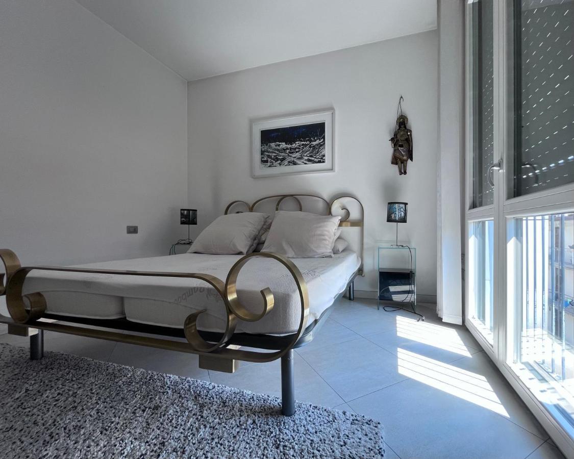 Fenix Apartment Milan