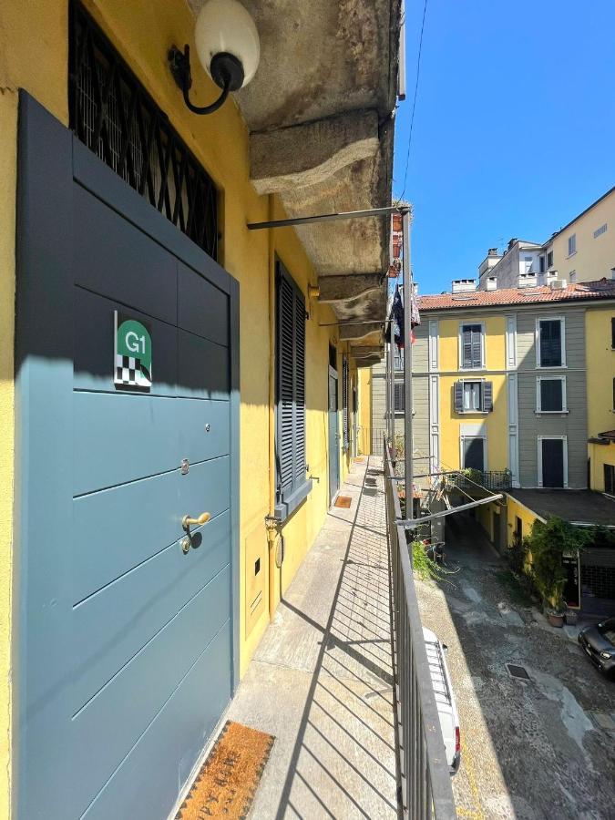 Easy - And Navigli
