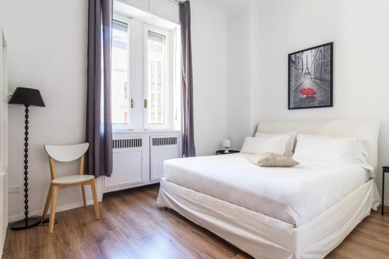 Luxury 4 Bedrooms Close To Duomo Milan