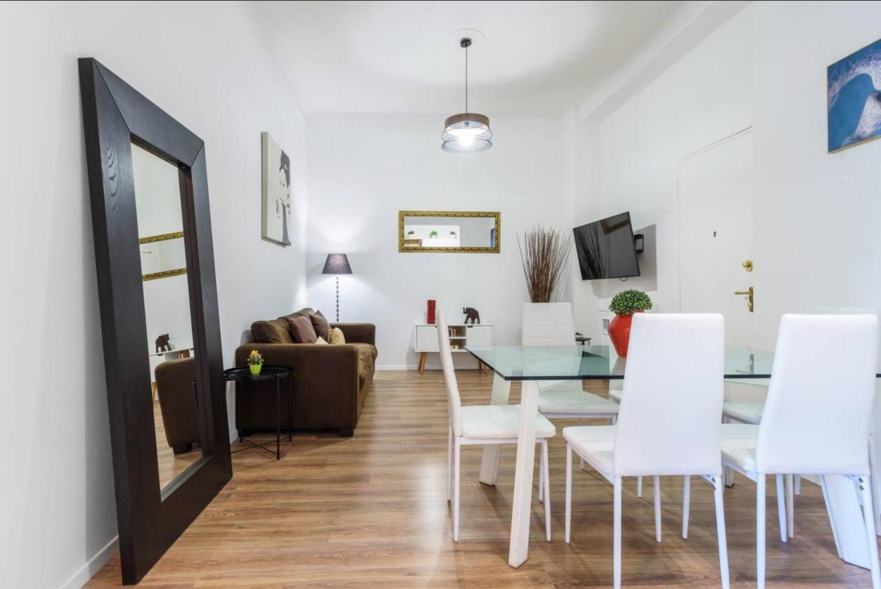 Luxury 4 Bedrooms Close To Duomo Apartment
