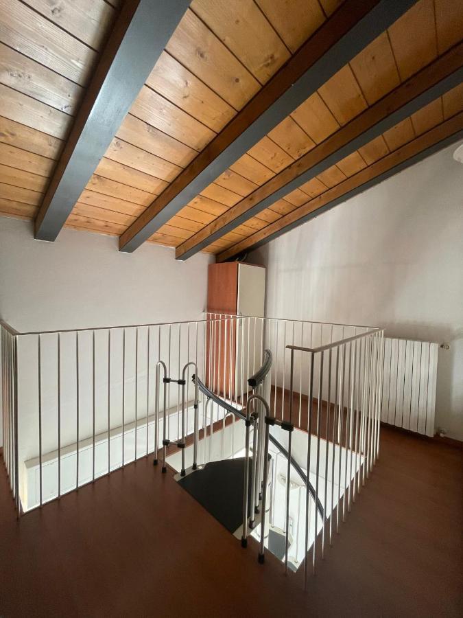 Easy - And Navigli 2* Milan