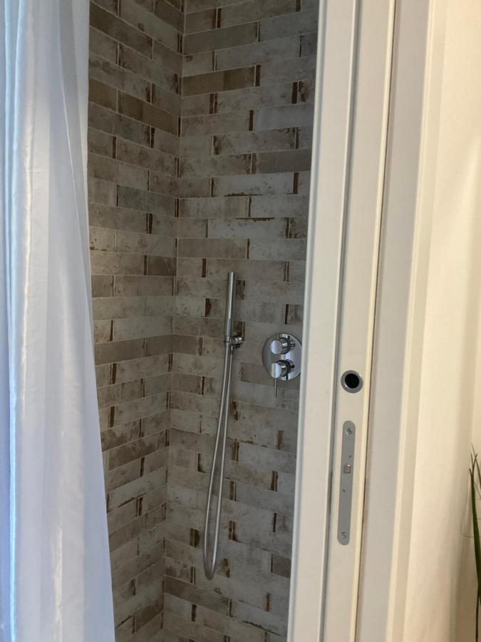 25 - Near Metro M3 Apartment *