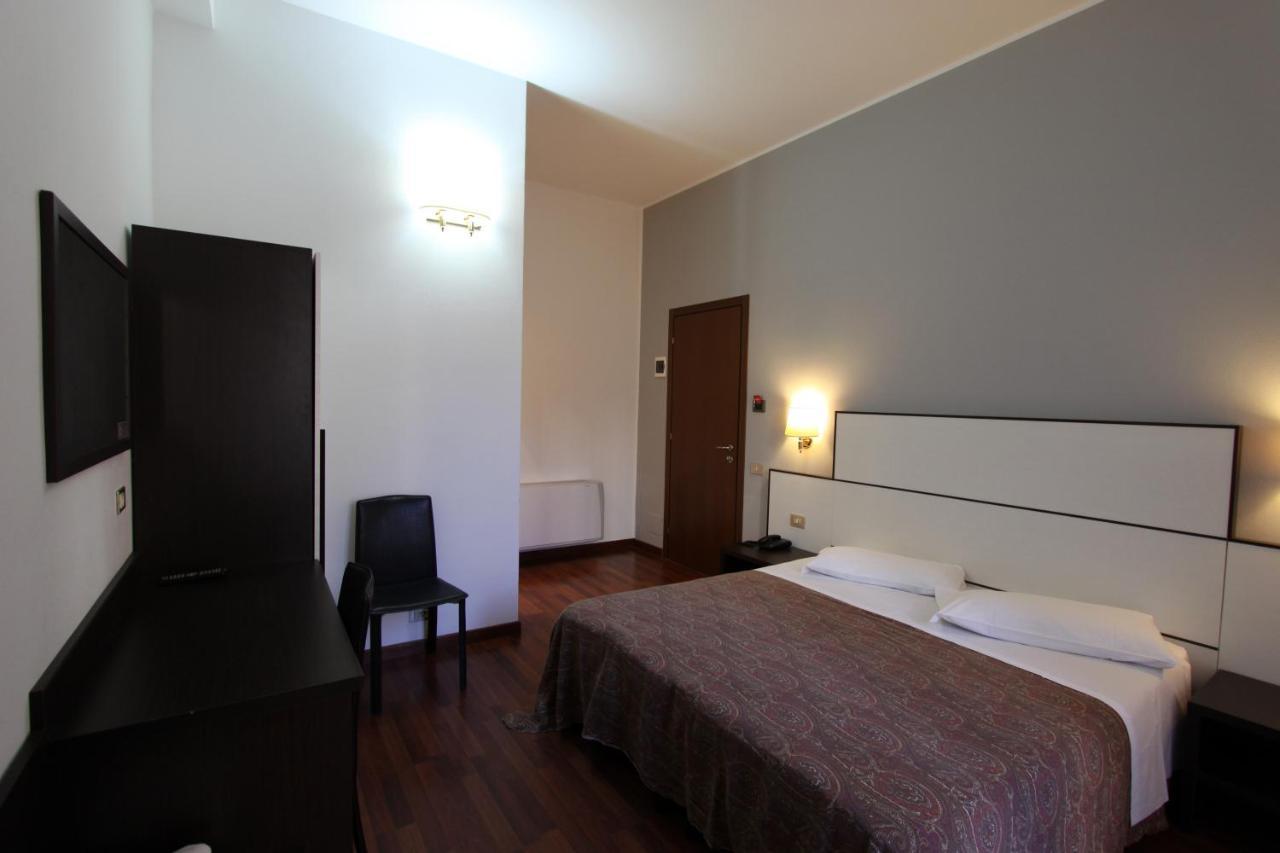 Hotel Lux Durante Milano