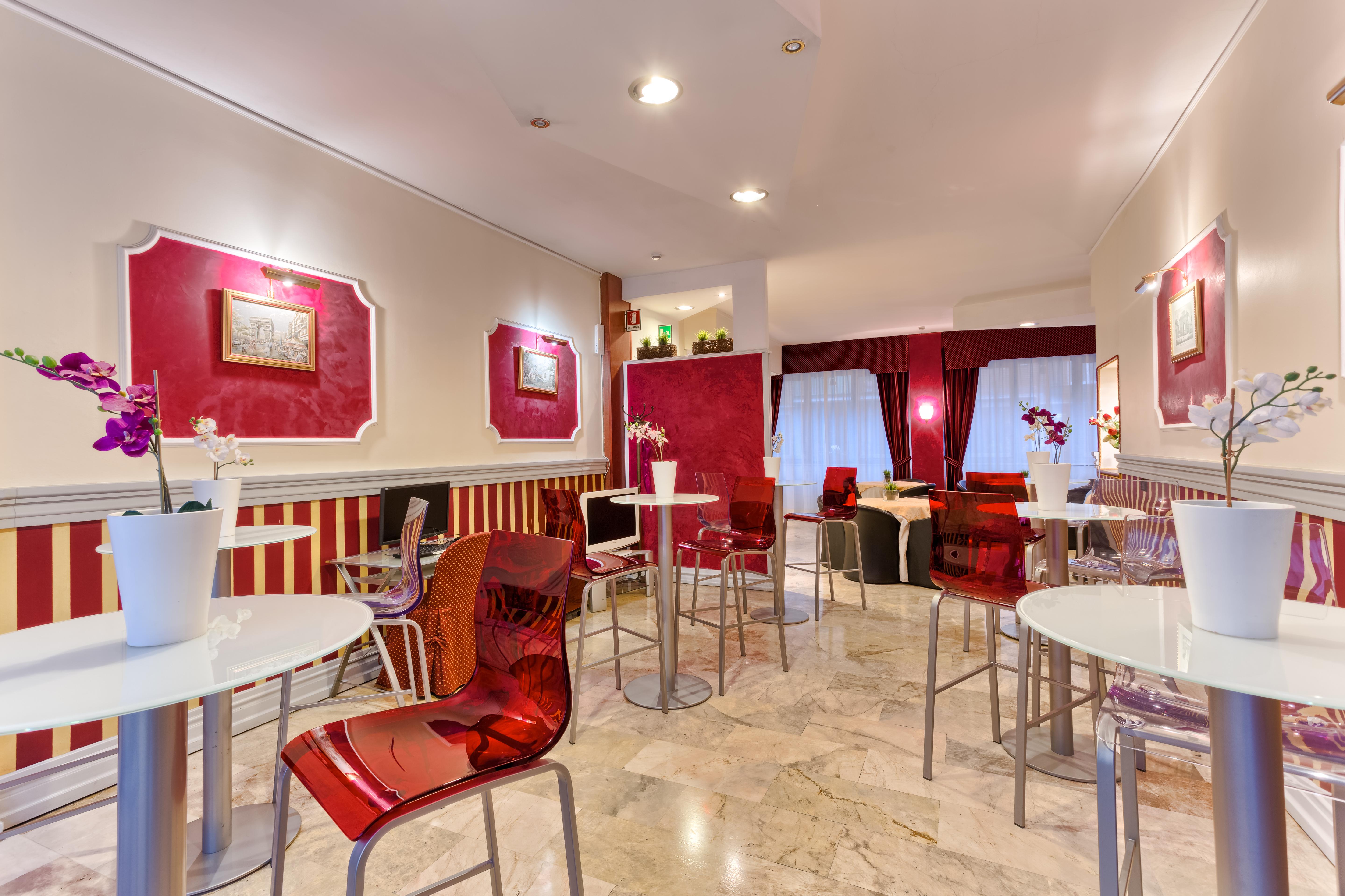 Hotel Agape Aa 4*