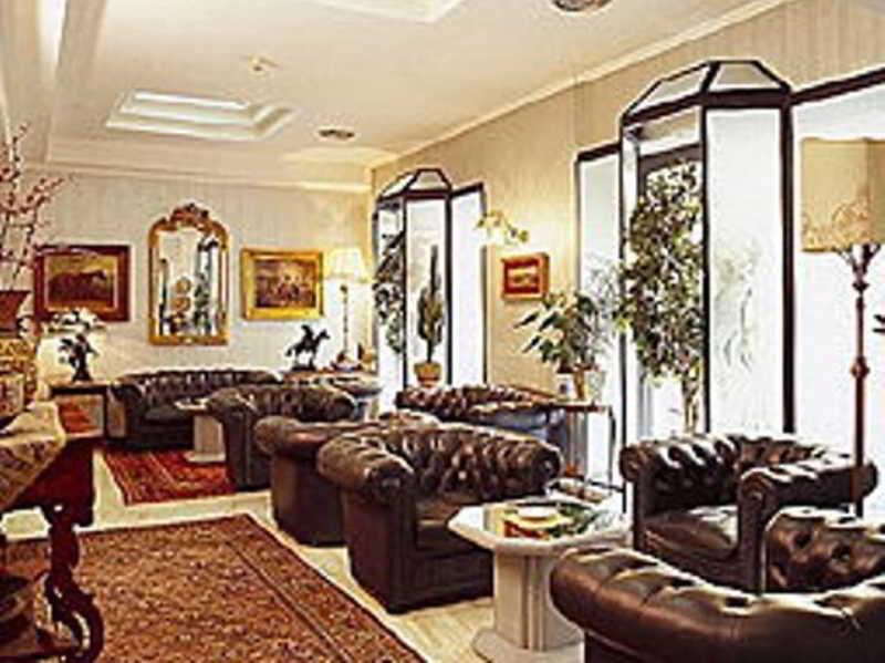Jr Bocconi Hotel 4*