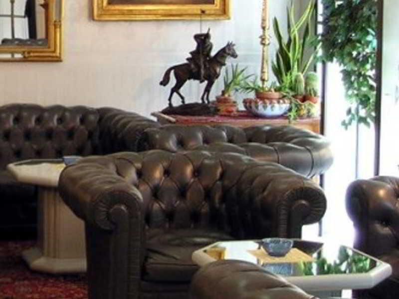 Jr Bocconi Hotel