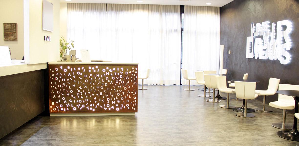 Ih Lorenteggio Hotel 4*