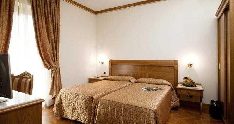 Marconi Hotel