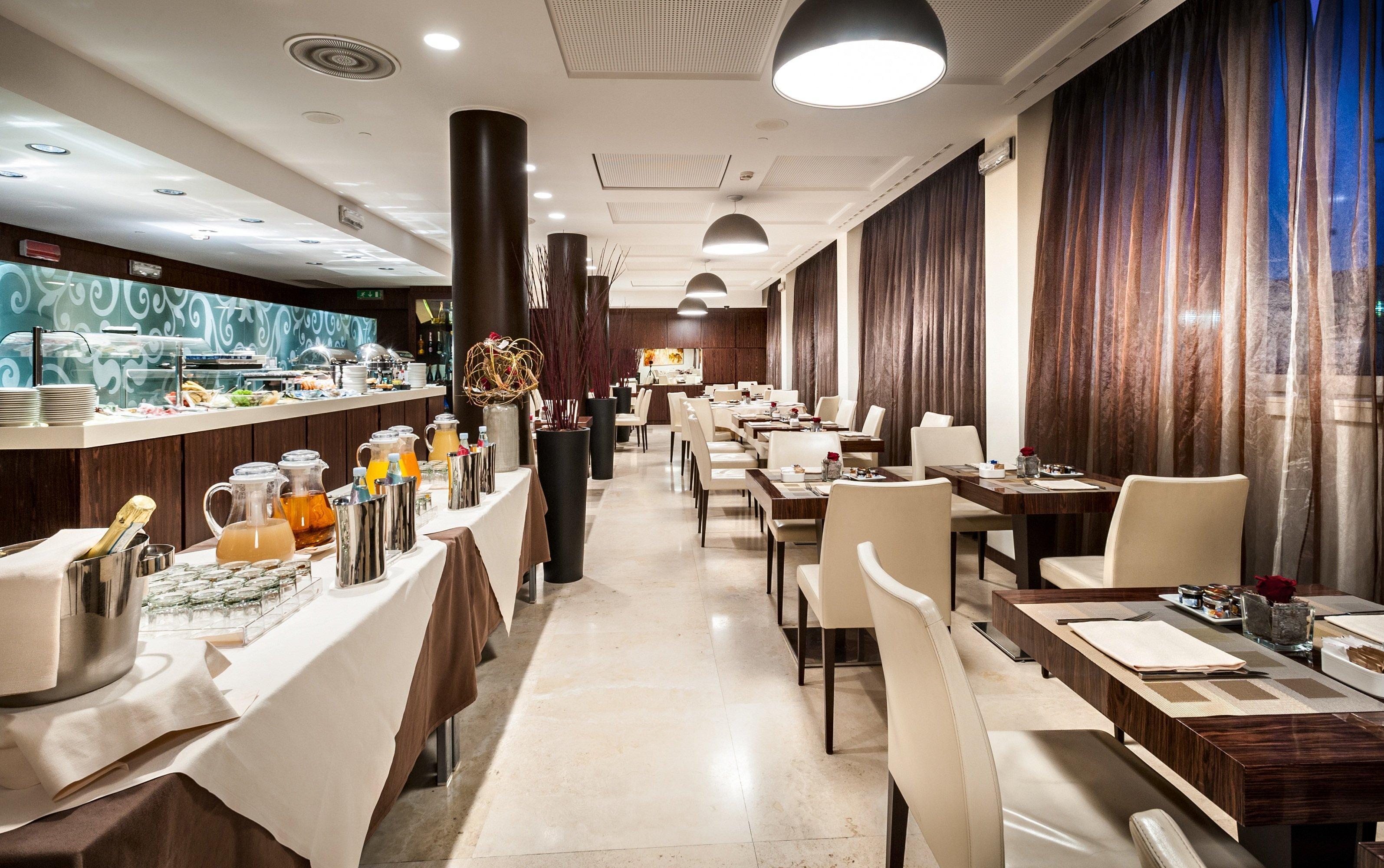 Crowne Plaza By Ihg 4*