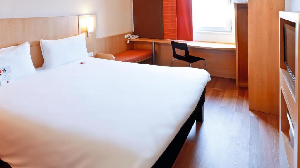 Ibis Ca' Granda 3*