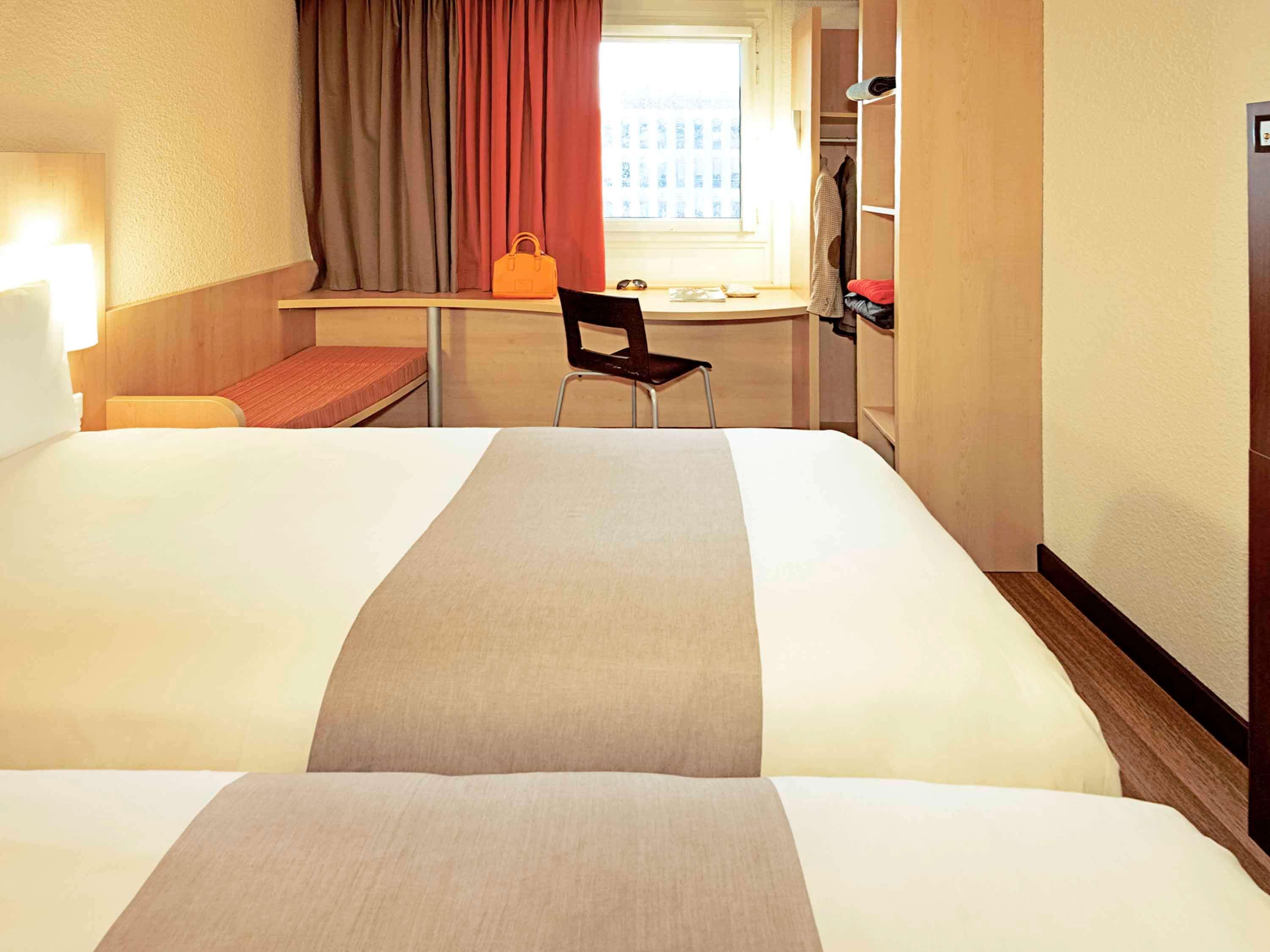 Ibis Ca' Granda 3*