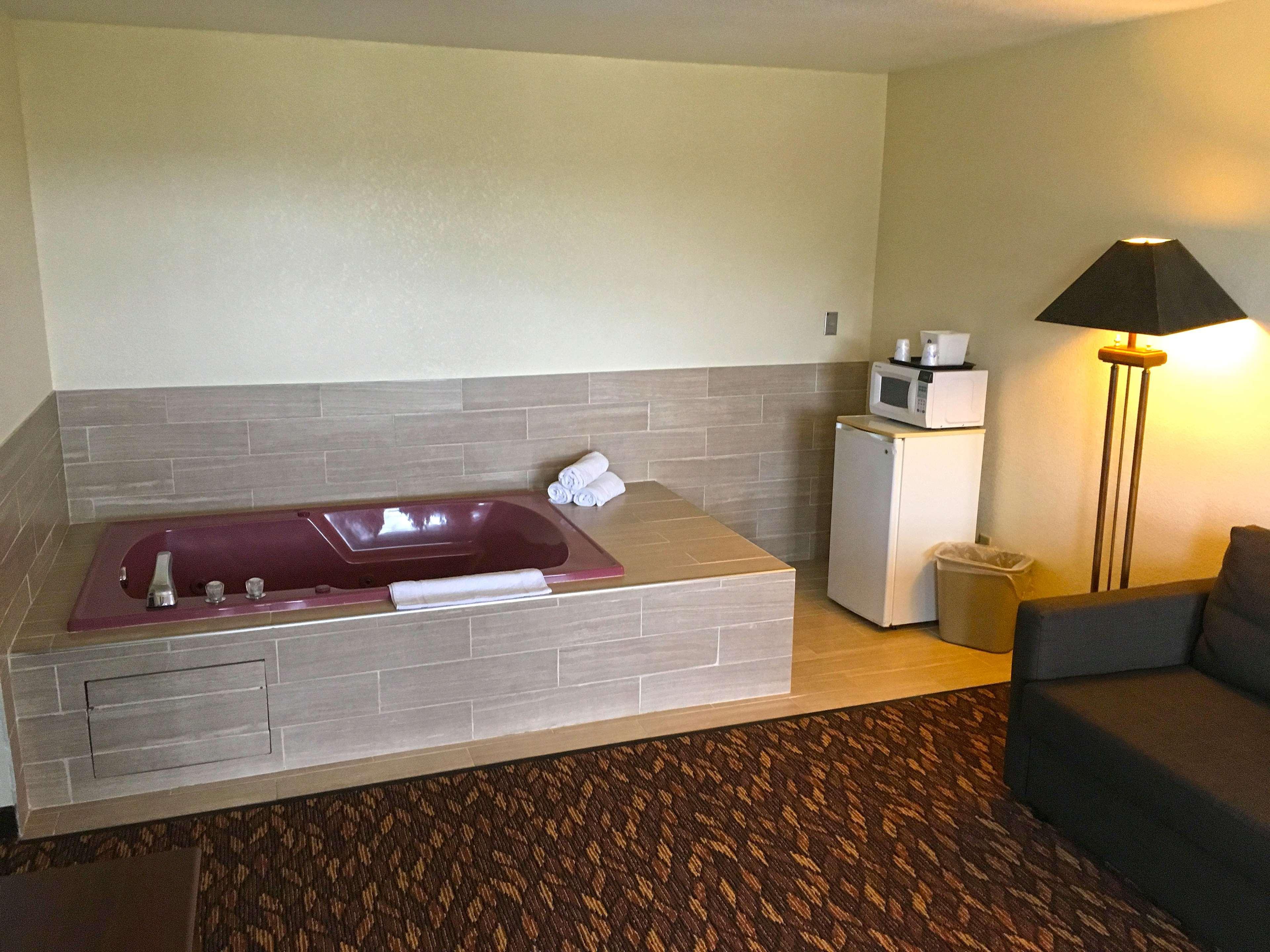 Hotel Ibis Ca' Granda 3*