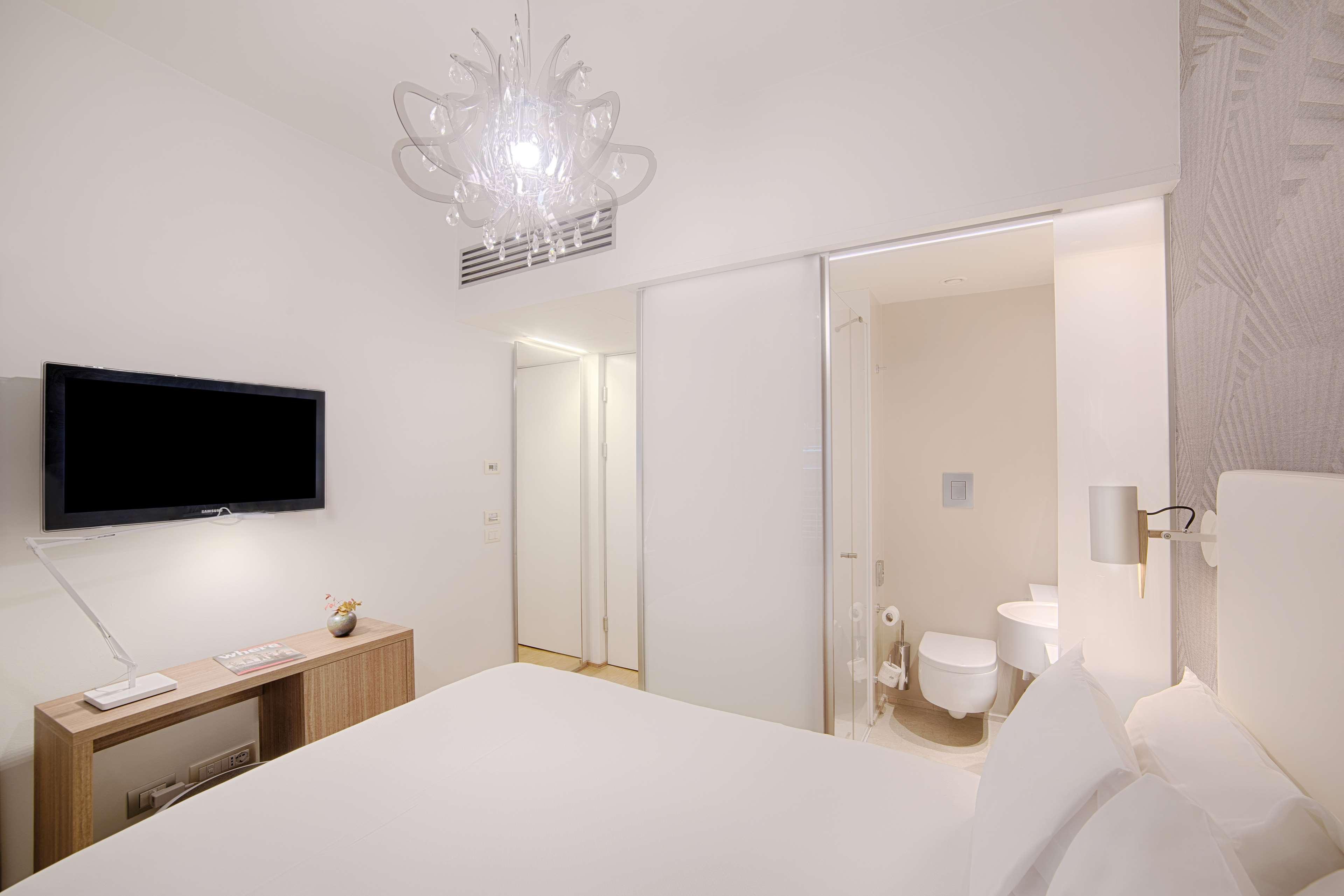 Hotel Avani Palazzo Moscova -previously Nh Palazzo Moscova- Milan