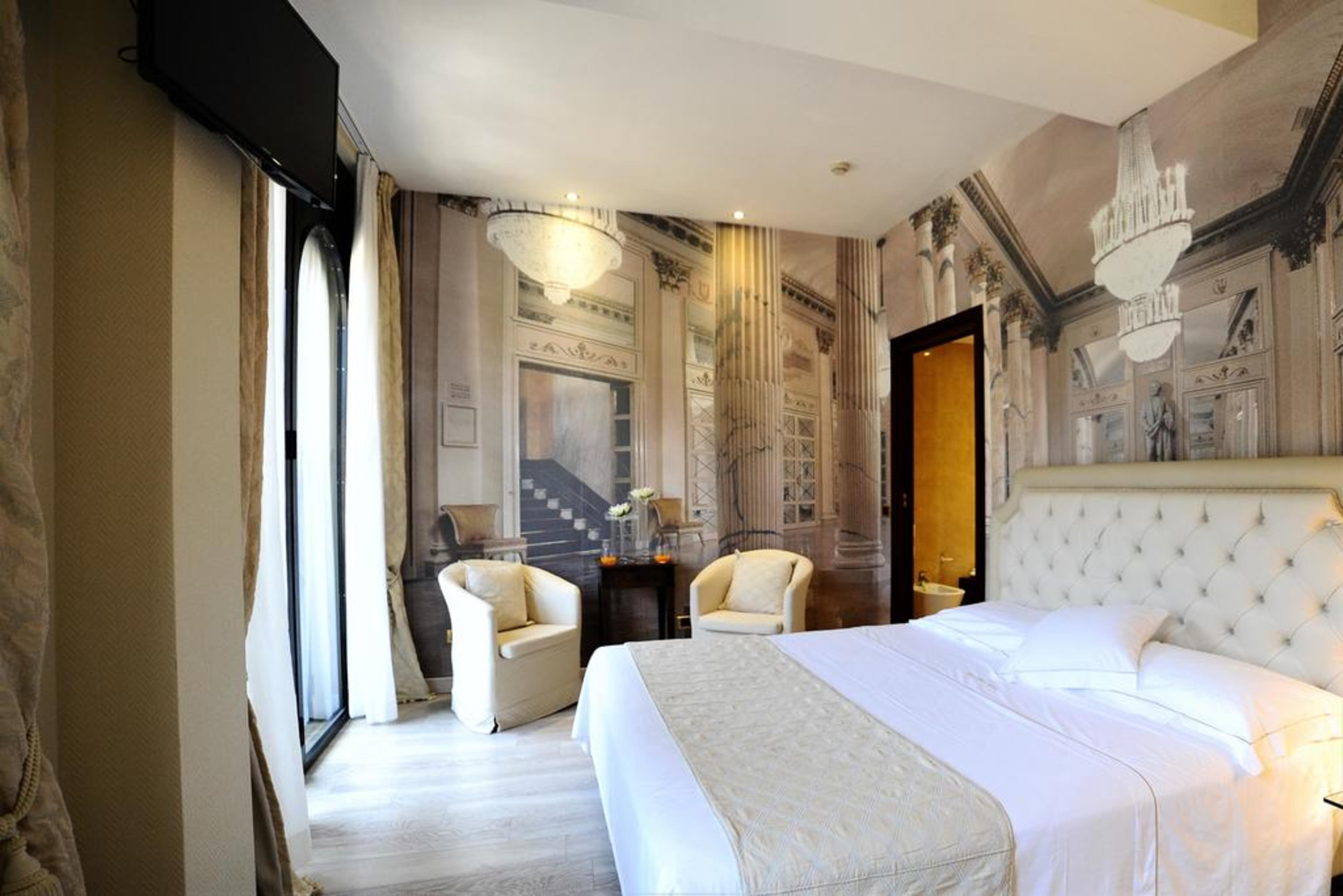 Hotel Pierre Milan