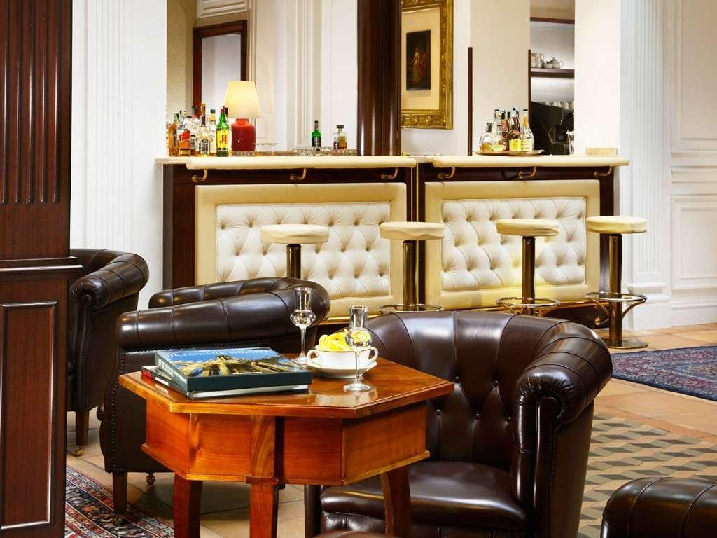 Pierre Hotel