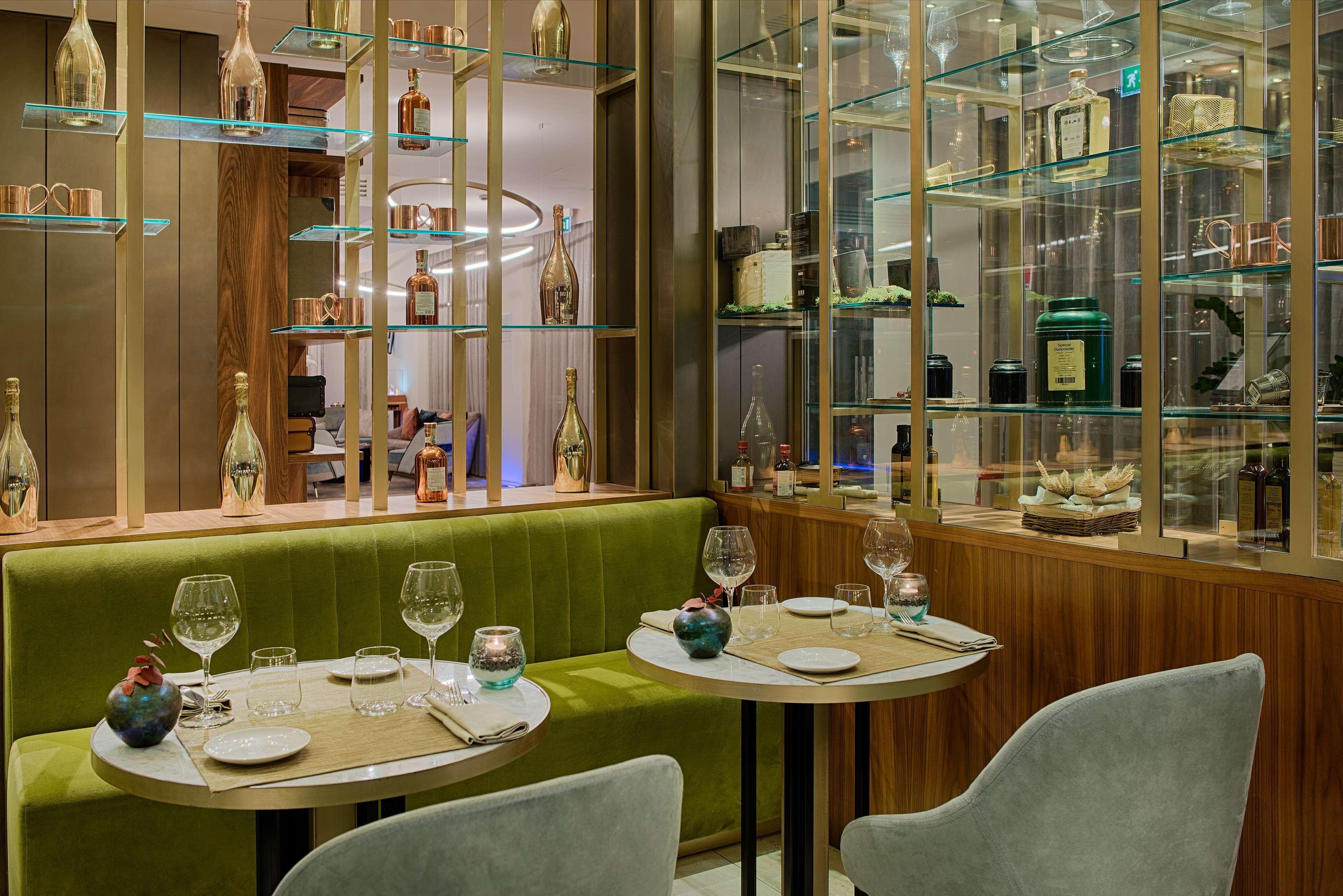 Nh Palazzo Moscova Hotel 4*