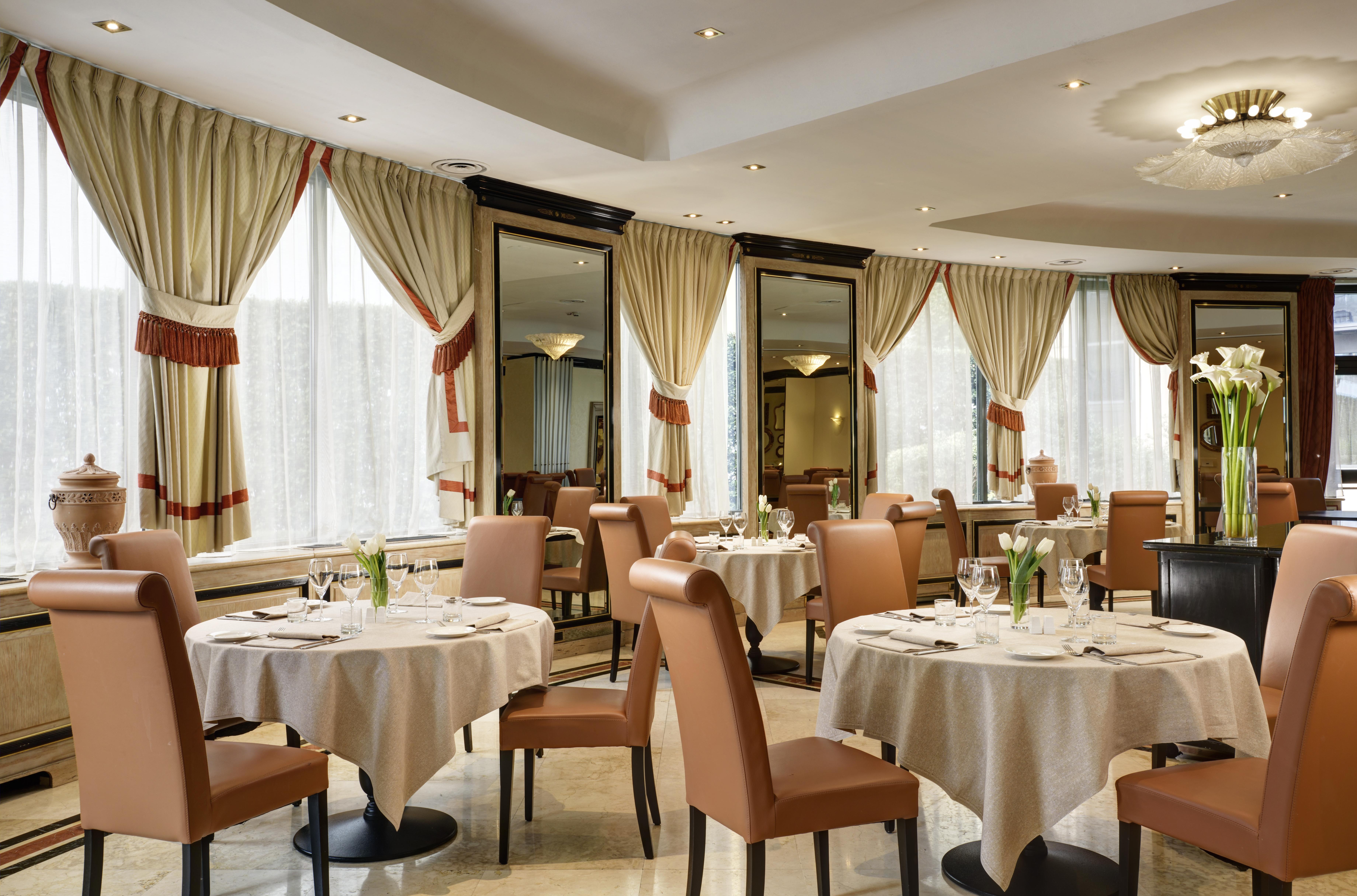 Scandinavia 4* Milan