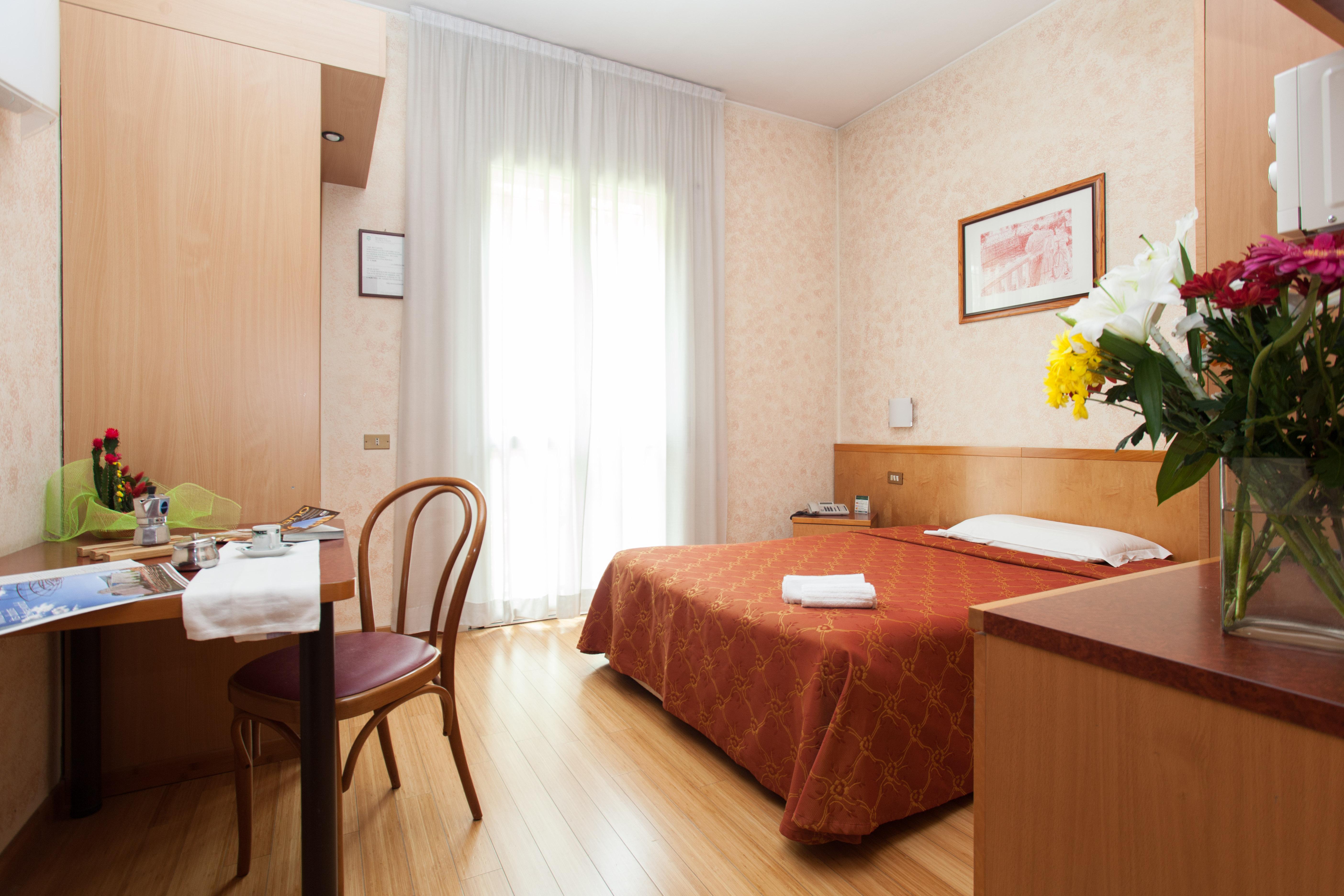 Aparthotel Ih Argonne Park