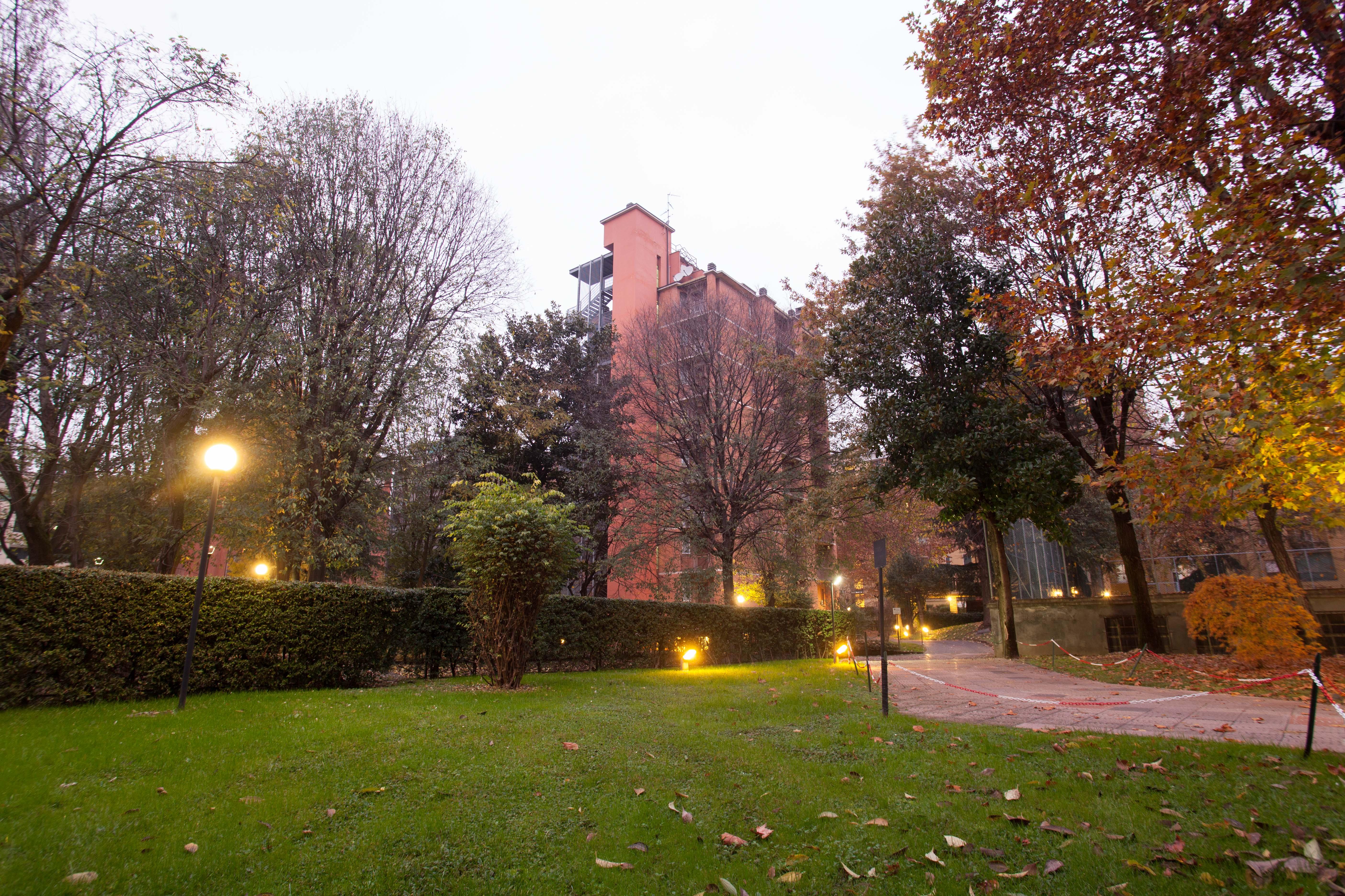 Ih Argonne Park Milan