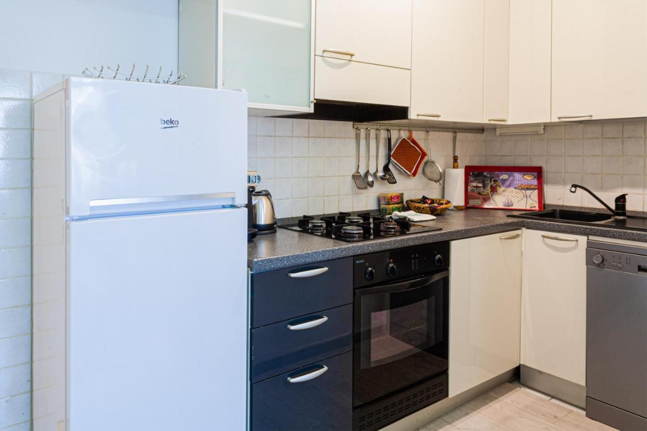Bnbutler - Vignoli, 30 - Bilocale Comodo E Tranquillo Apartment